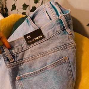 Fashion nova jeans